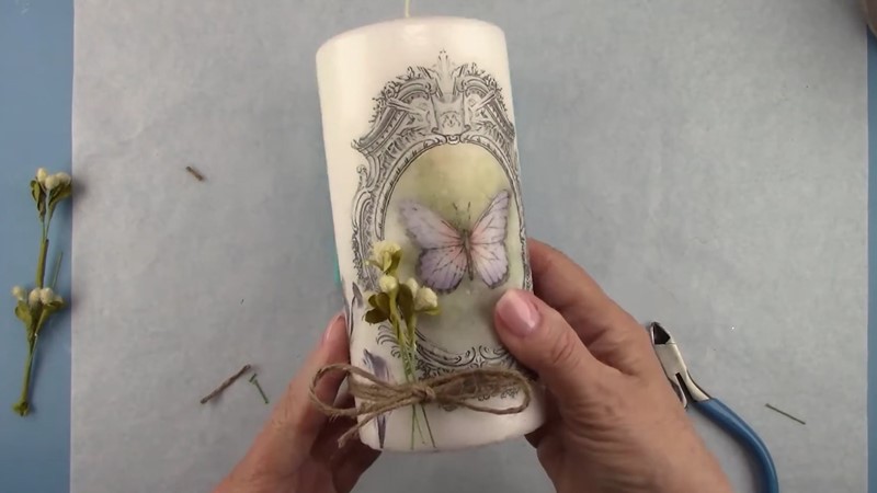 Cadence rijstpapier decoupage op kaarsen