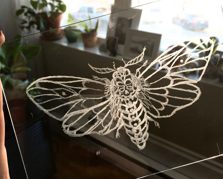 Glas graveren met graveertool als uniek cadeau