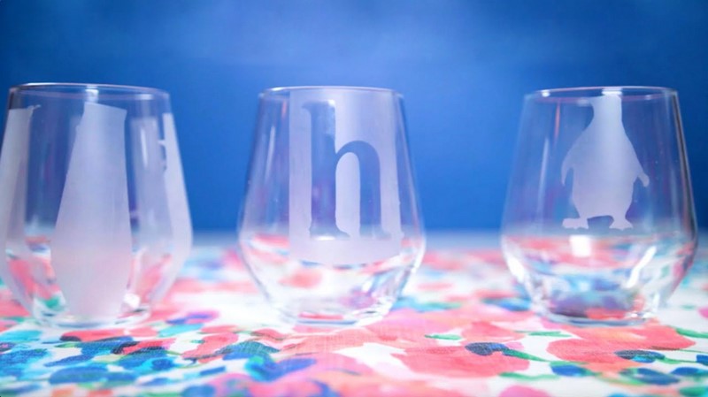 Glas graveren, etsen of allebei