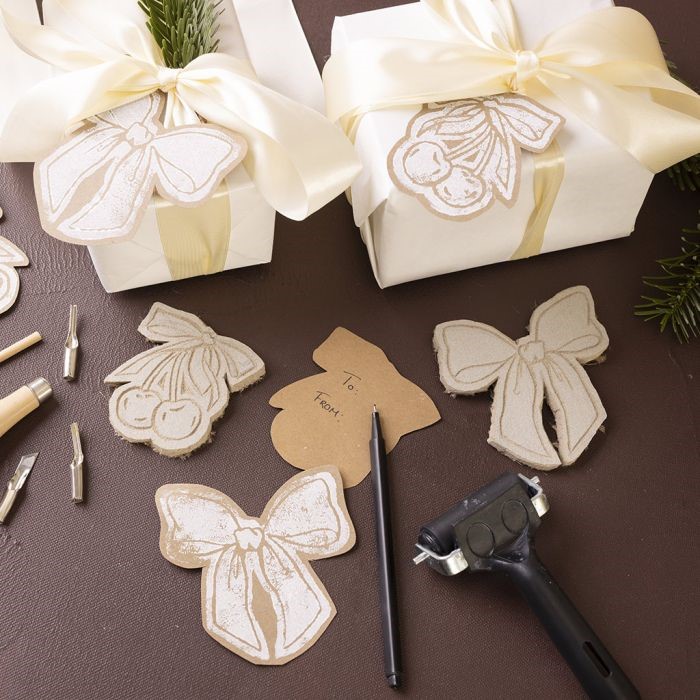 Cadeaulabels maken met linosnede voor kerst