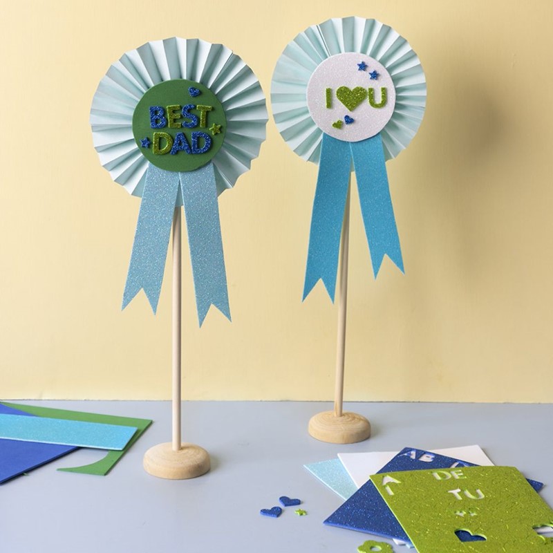 Rozetjes maken van karton en EVA foam voor papa