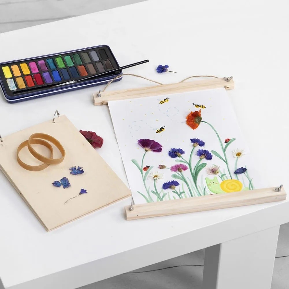 Aquarel met gedroogde bloemen