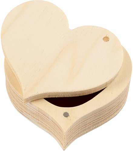 CC Houten Hart Doosje b: 9 cm h: 4 cm