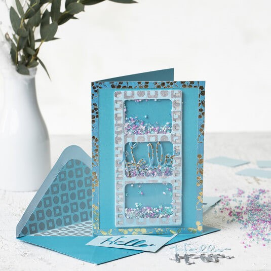 
Shaker kaart maken van handgemaakt papier met pailletten en glaskralen