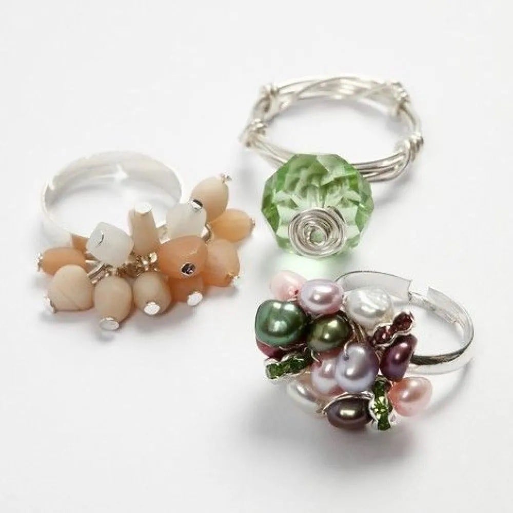 Ringen maken uit zilverdraad