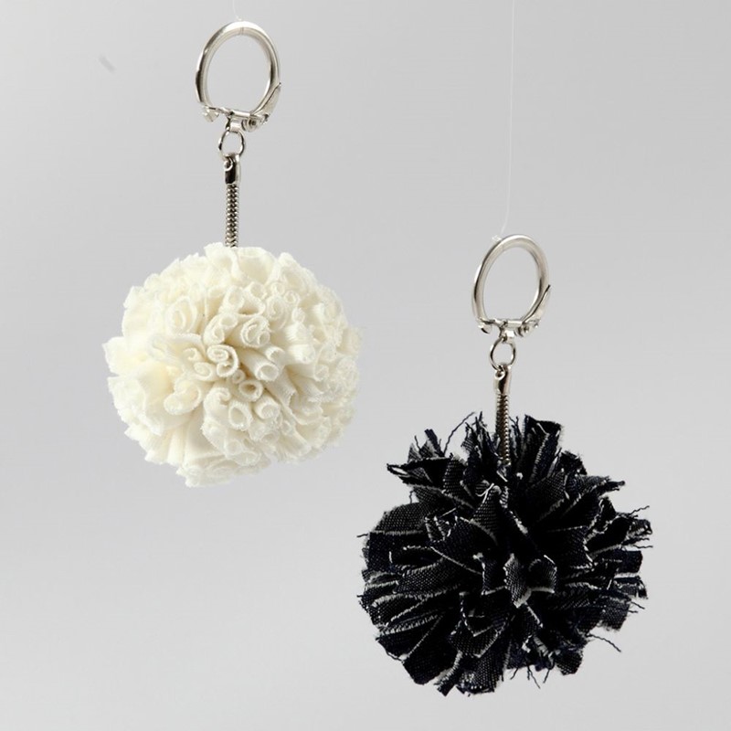 Pom-pom hangers van Spaghettigaren
