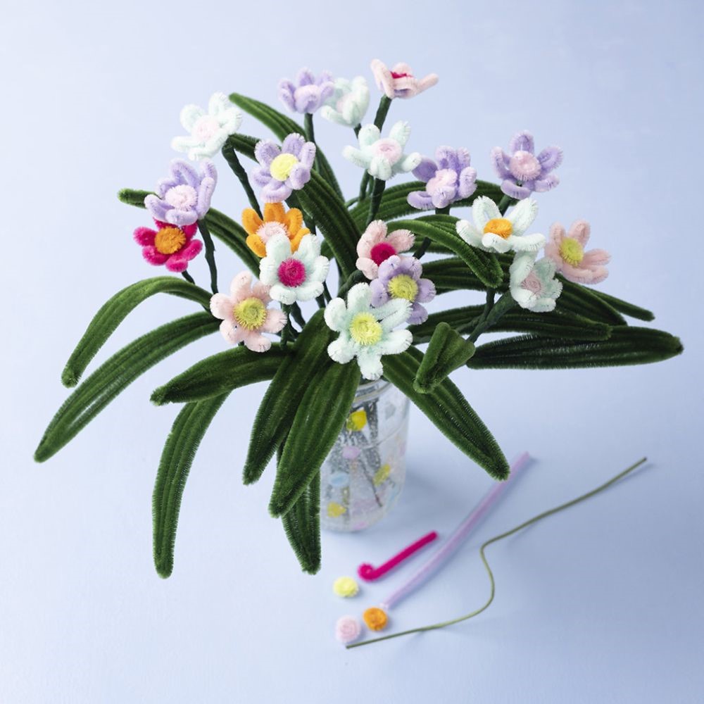 Eenvoudige bloemen van pijpenragers